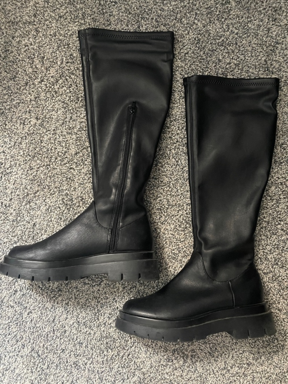 Steve Madden Labelle Black Knee-High Lug Sole Boots Size 8